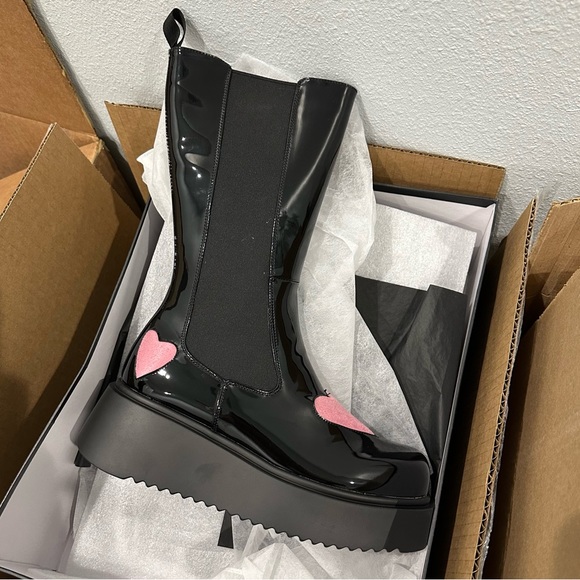 NWT Lamoda Stone Cold Lover Chunky Boots Leather Pink Hearts Chelsea - Picture 3 of 6